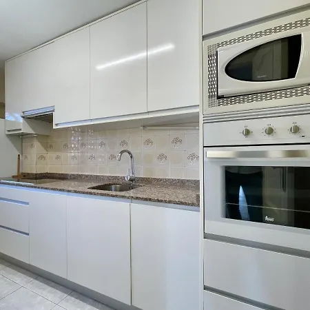 Tor Maraya Seafront Levante Views Apartment *