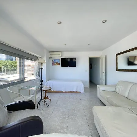 Tor Maraya Seafront Levante Views Apartamento *