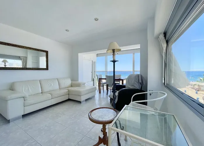 Tor Maraya Seafront Levante Views