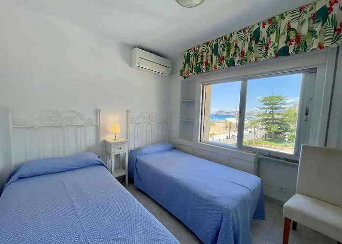 Tor Maraya Seafront Levante Views Appartamento *