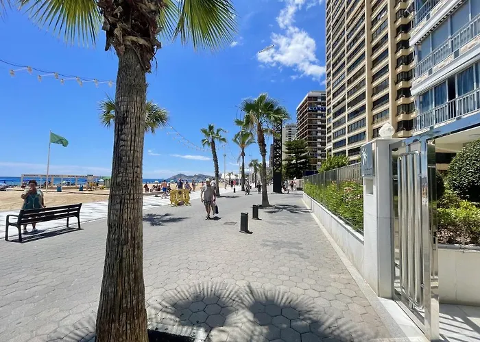Tor Maraya Seafront Levante Views *